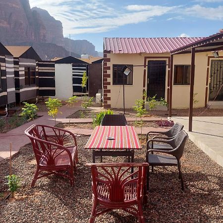 Wadi Rum Oryx Hostel & Tours Dış mekan fotoğraf