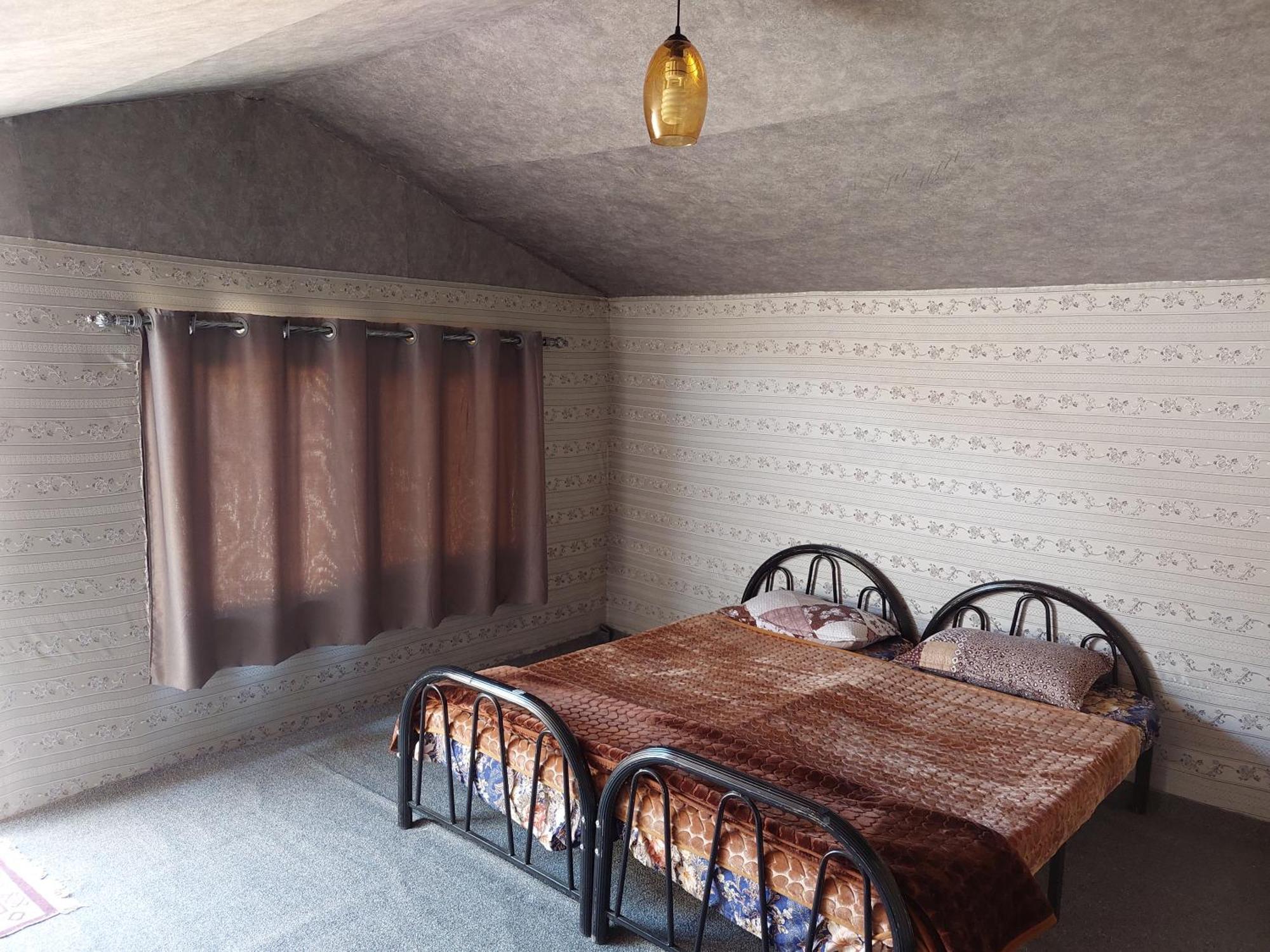 Wadi Rum Oryx Hostel & Tours Oda fotoğraf